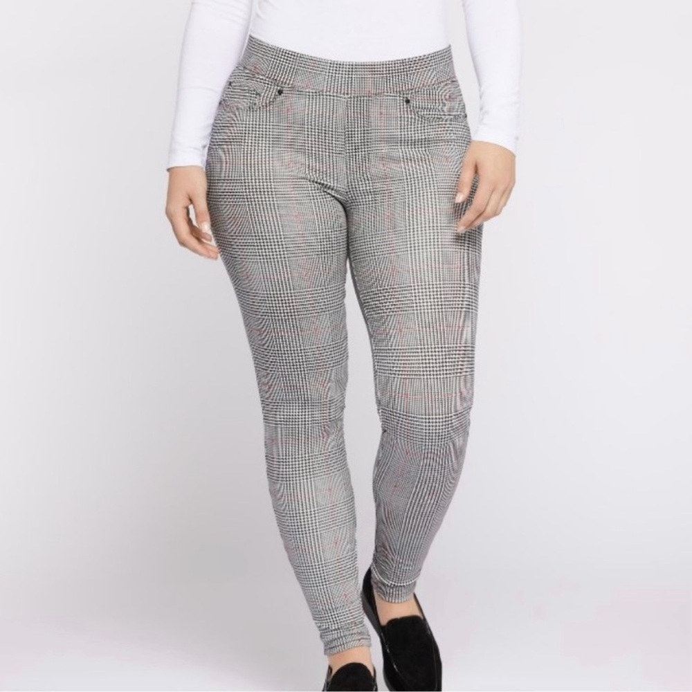 Seven Black & White Plaid Pull On Ponte Knit Leggings Size M